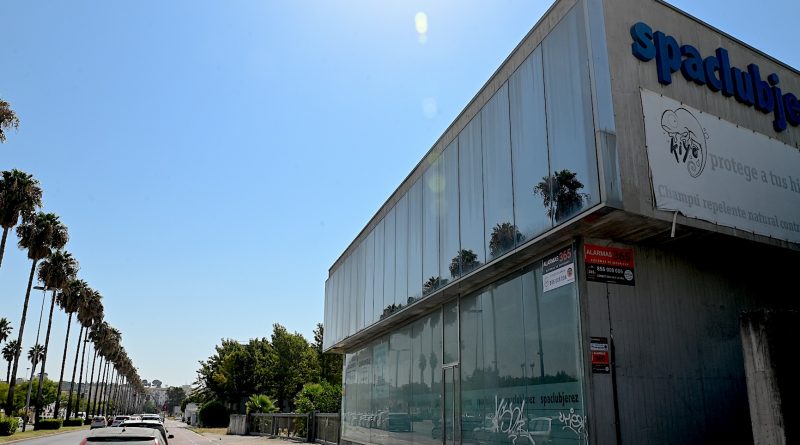 Jerez Reactiva Antiguas Instalaciones del Spa Club para Servicios de Salud