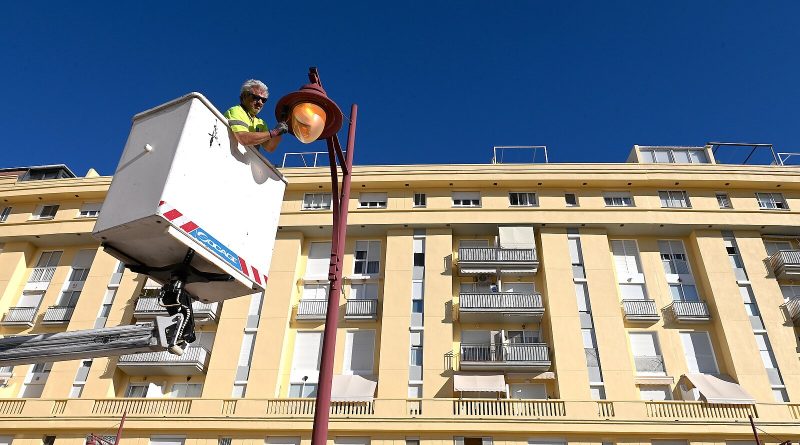 Jerez Renueva el Alumbrado Público en Calle Circo y Anuncia Mejoras en la Barriada España