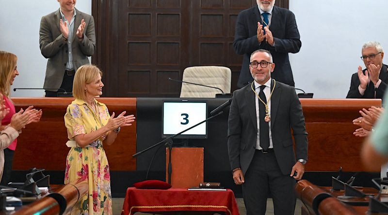 Tomás Sampalo se incorpora como Concejal del Ayuntamiento de Jerez: Asume la Delegación de Salud y Deportes