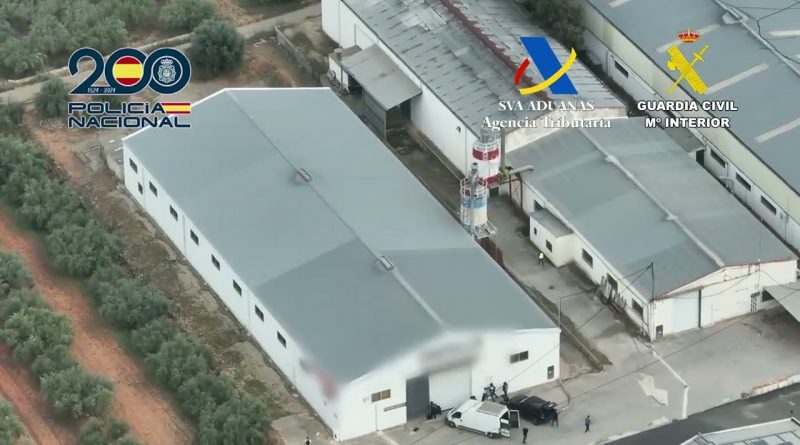 Dos Toneladas de Cocaína Incautadas en Valencia: Detenidas Seis Personas