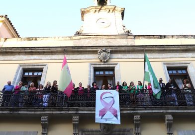 Ayuntamiento de Jerez Refuerza su Compromiso en la Lucha Contra el Cáncer de Mama