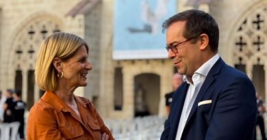 Éxito de la Feria del Libro de Jerez con Autores Destacados y Actividades para Todos