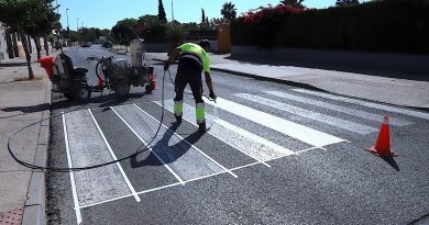 Jerez refuerza la seguridad vial con la renovación de la señalización horizontal