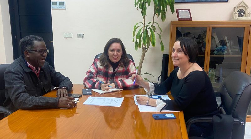 Ayuntamiento de Jerez Refuerza el Compromiso con la Mejora de los Centros Educativos