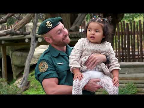 Guardia Civil presenta Calendario Solidario 2026: Beneficios para la Confederación Autismo España