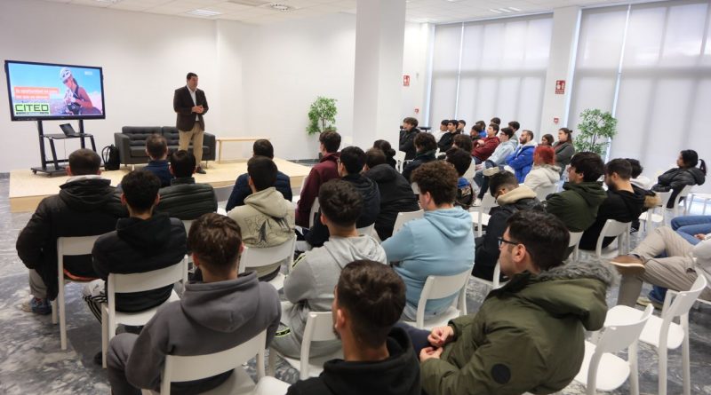 Jerez Impulsa la Formación Tecnológica Disruptiva para Generar Empleo Digital