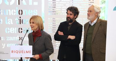 Palacio Riquelme Reinaugura con ‘Cantos de la Tierra Cercana’: Una Exposición Innovadora