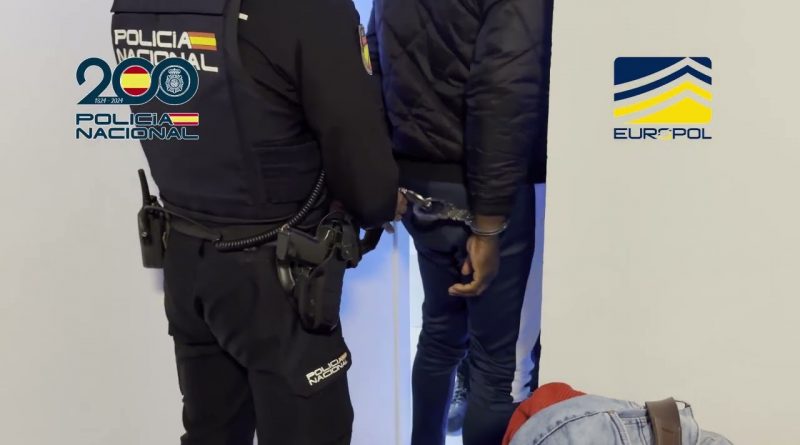 Desarticulada Red de Ciberfraude en España Vinculada a Black Axe: 34 Detenidos y Millones Defraudados