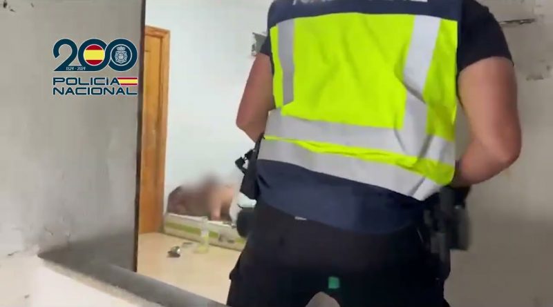 Policía Nacional Desmantela Red Criminal de Recetas Médicas Falsas y Tráfico de Medicamentos