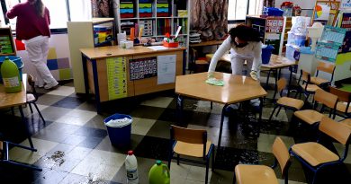 Ayuntamiento de Jerez Refuerza la Calidad Educativa con Nuevo Contrato de Limpieza Escolar