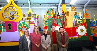 Jerez se Prepara para la Cabalgata de Reyes 2026: Ensayo de Tronos y Compromiso Social