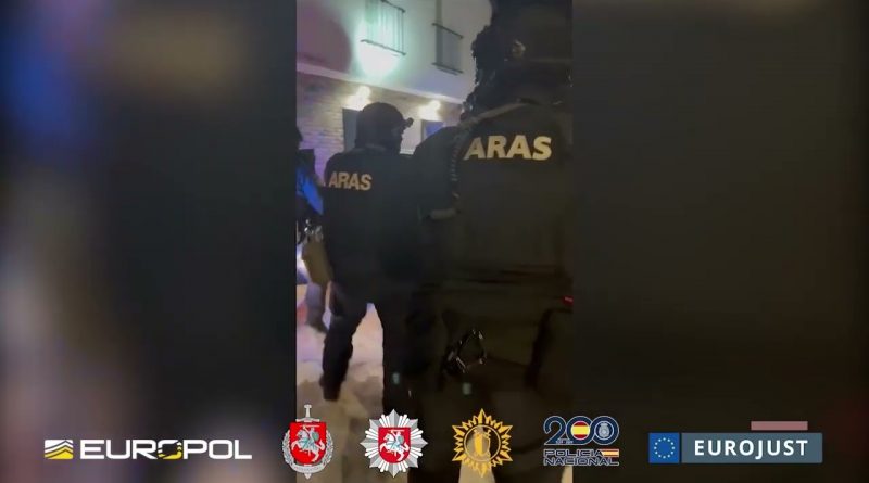 Desarticulada Macro-Red de Narcotráfico Transnacional con Destino a Islandia