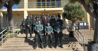 Formación Especializada de Rescate Marítimo: La Guardia Civil Entrena en Instalaciones Municipales