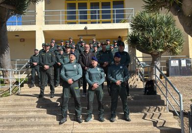 Formación Especializada de Rescate Marítimo: La Guardia Civil Entrena en Instalaciones Municipales